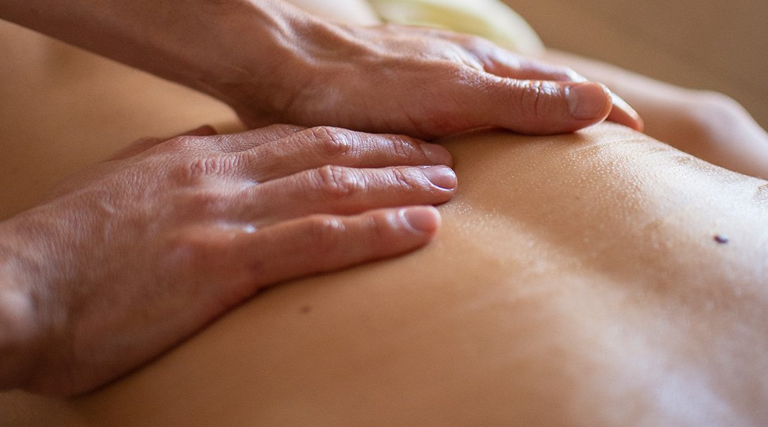 Masaje Holístico Ayurvédico en Ahara Spa Holístico, Piriápolis