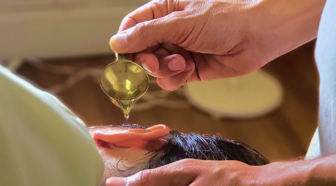 Terapia de Oídos: Karnapuran en Ahara Spa Holístico, Piriápolis