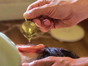 Terapia de Oídos - Karnapuran